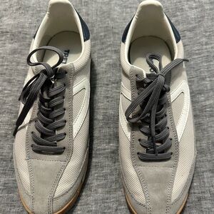 Tretorn women’s Gray and White Sneakers